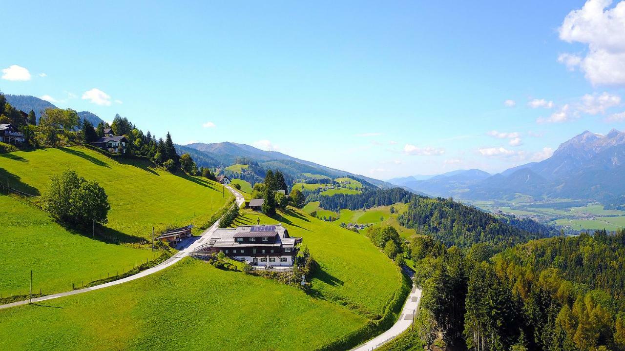 Sonnenalm Mountain Lodge Grobming Buitenkant foto
